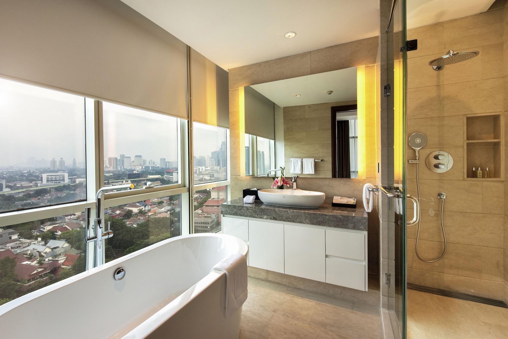 Oakwood Suites La Maison Cakarta Dış mekan fotoğraf